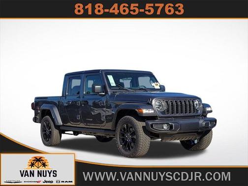 2025 Jeep Gladiator Nighthawk