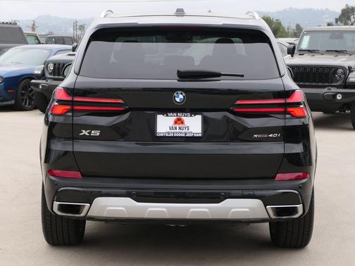 2025 BMW X5 xDrive40i
