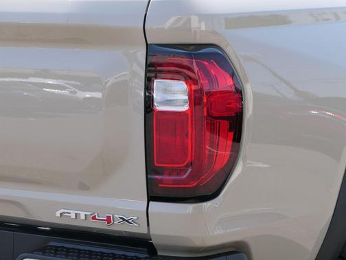 2024 GMC Canyon AT4X