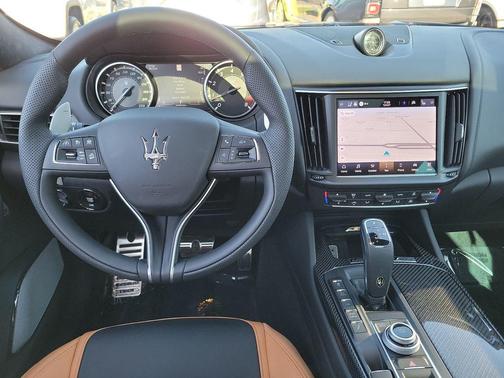 2024 Maserati Levante Trofeo V8 Ultima