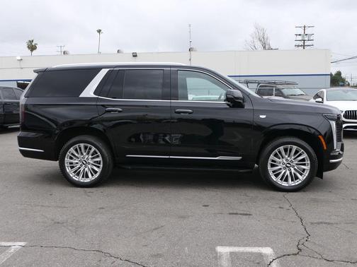 2025 Cadillac Escalade Premium Luxury