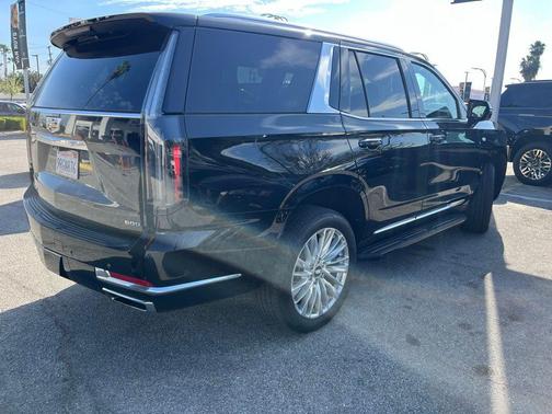 2025 Cadillac Escalade Premium Luxury