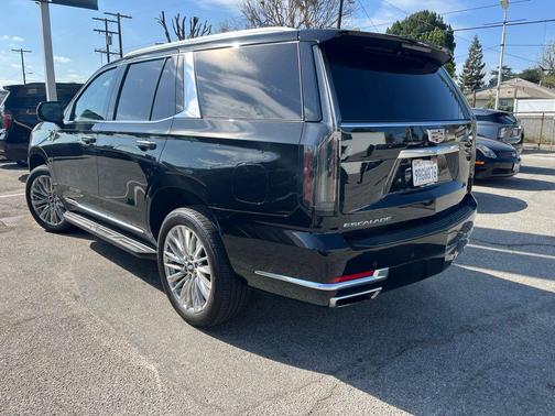 2025 Cadillac Escalade Premium Luxury