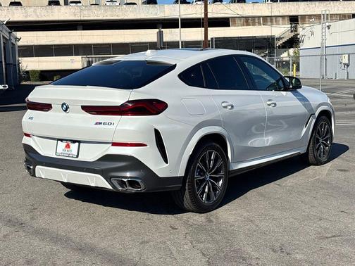2026 BMW X6 M60i