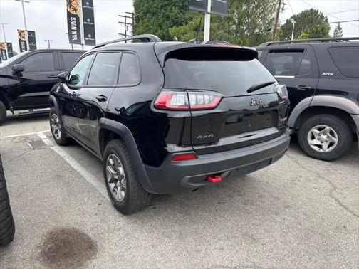 2022 Jeep Cherokee Trailhawk