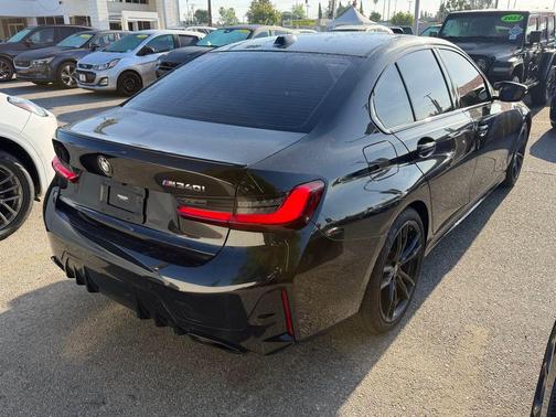 Black Sapphire Metallic 2023 BMW M340 M340i