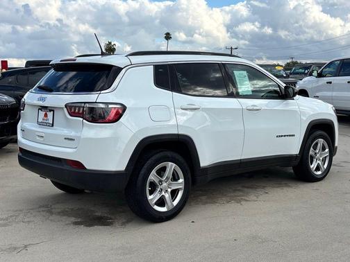 2023 Jeep Compass Latitude