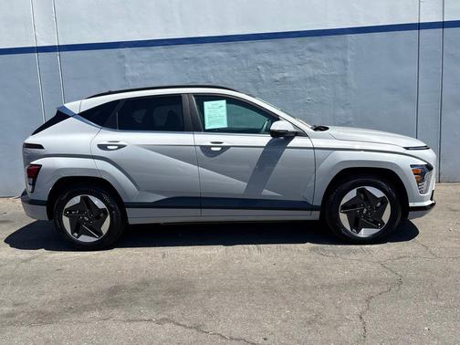 2024 Hyundai KONA EV Limited