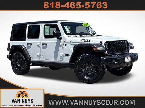 Bright White Clearcoat 2024 Jeep Wrangler Willys