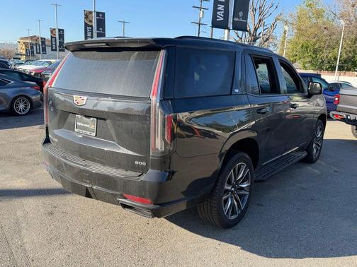 2024 Cadillac Escalade Sport