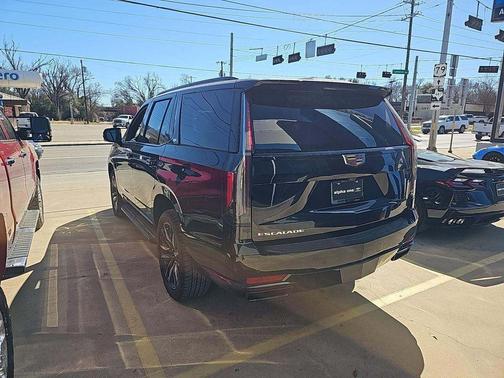 2024 Cadillac Escalade Sport