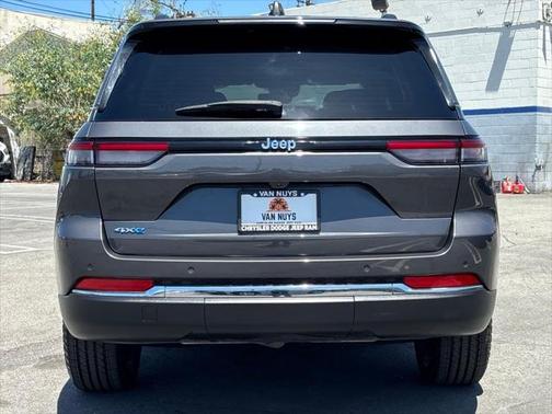 2023 Jeep Grand Cherokee 4xe Base