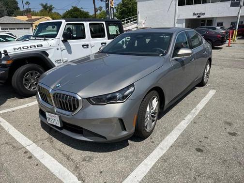 2024 BMW 530 i xDrive