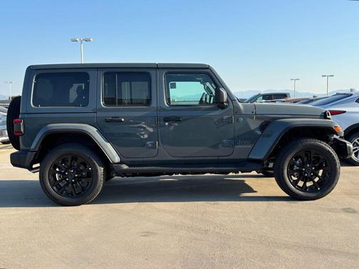 2025 Jeep Wrangler 4xe Sahara