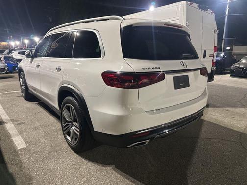 2024 Mercedes-Benz GLS 450 4MATIC