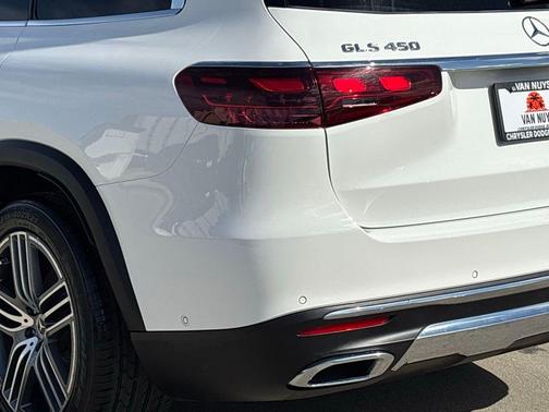 2024 Mercedes-Benz GLS 450 4MATIC