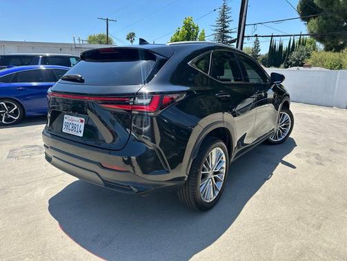 Caviar 2025 Lexus NX 350h Premium