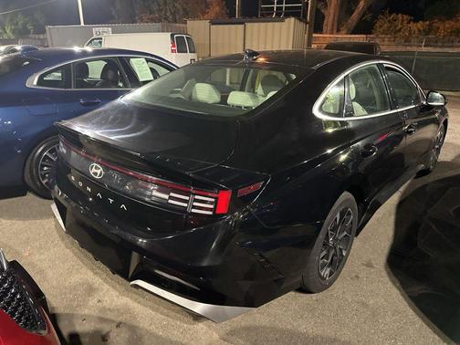 Onyx Black 2024 Hyundai SONATA SEL
