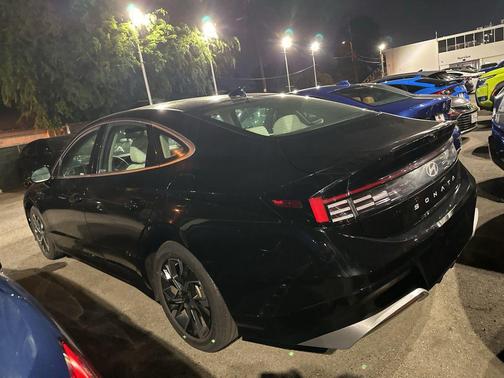 Onyx Black 2024 Hyundai SONATA SEL