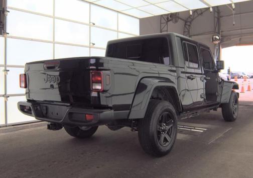 2022 Jeep Gladiator Sport S