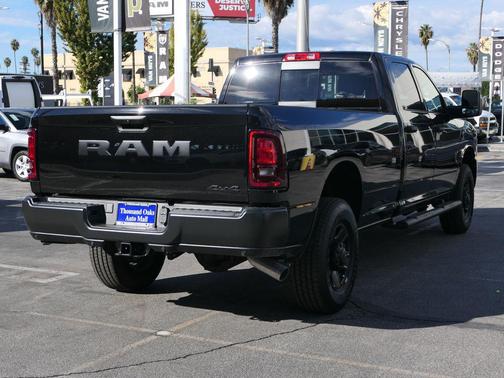 2026 RAM 3500 Tradesman Crew Cab 4x4 8' Box