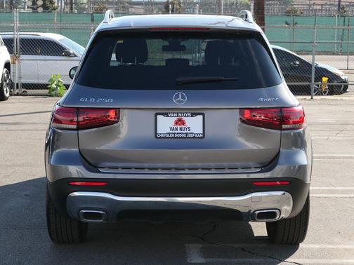 2022 Mercedes-Benz GLB 250 4MATIC