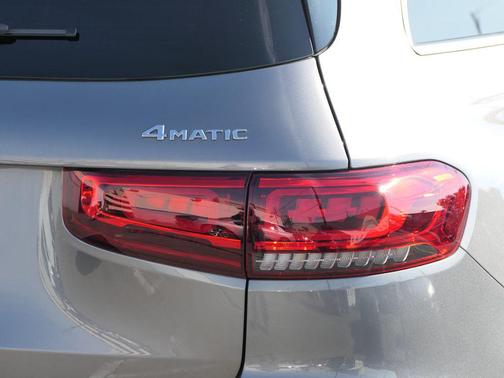 2022 Mercedes-Benz GLB 250 4MATIC