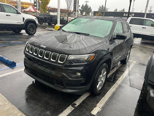 2022 Jeep Compass Latitude