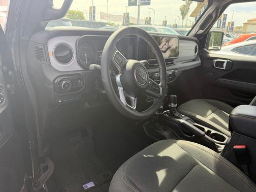 Black Clearcoat 2025 Jeep Wrangler 4xe Sahara