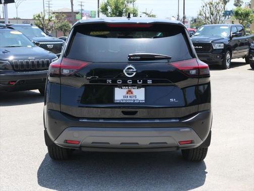 2021 Nissan Rogue SL