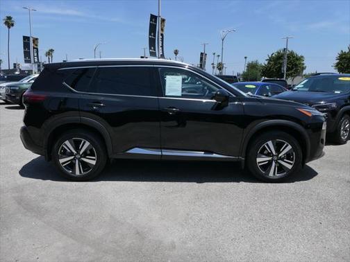 2021 Nissan Rogue SL