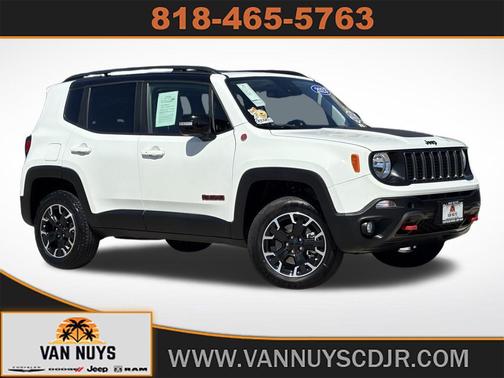 2023 Jeep Renegade Trailhawk