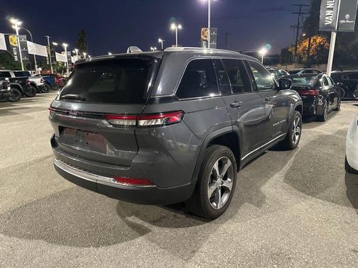 2024 Jeep Grand Cherokee 4xe Base