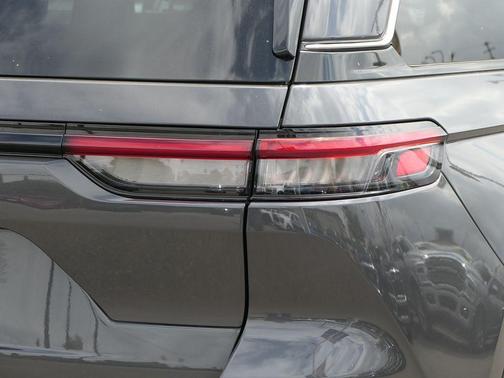 Baltic Gray Metallic Clearcoat 2023 Jeep Grand Cherokee 4xe Base