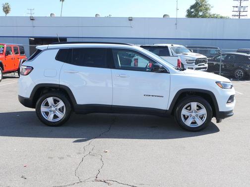 2022 Jeep Compass Latitude