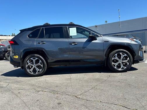 Magnetic Gray Metallic w/Midnight Black Metallic Roof 2022 Toyota RAV4 Prime XSE