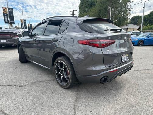 2022 Alfa Romeo Stelvio Ti