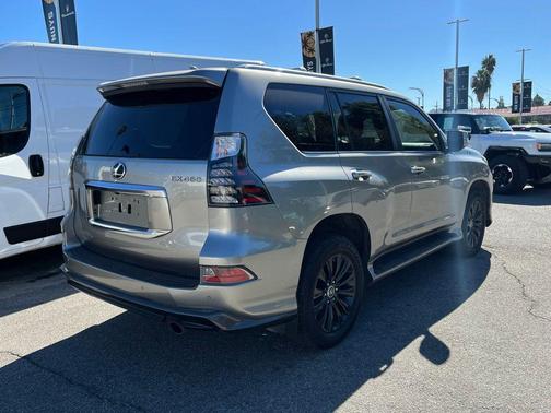 2023 Lexus GX 460 Premium