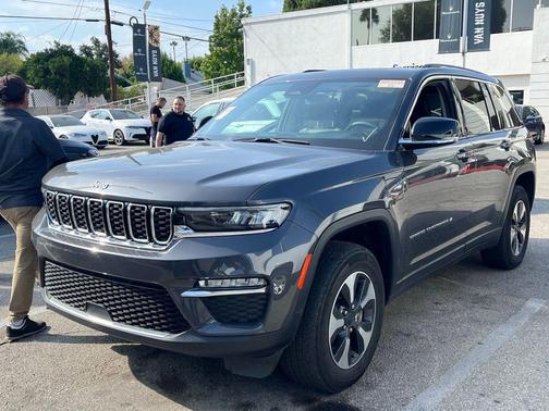 2023 Jeep Grand Cherokee 4xe Base