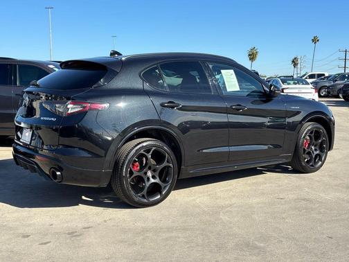 2024 Alfa Romeo Stelvio Veloce AWD