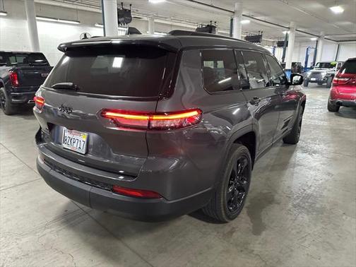 2021 Jeep Grand Cherokee L Altitude