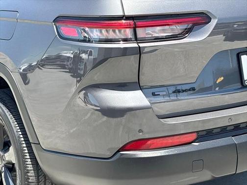 2021 Jeep Grand Cherokee L Altitude