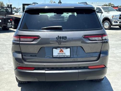 2021 Jeep Grand Cherokee L Altitude