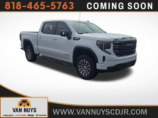2023 GMC Sierra 1500 AT4