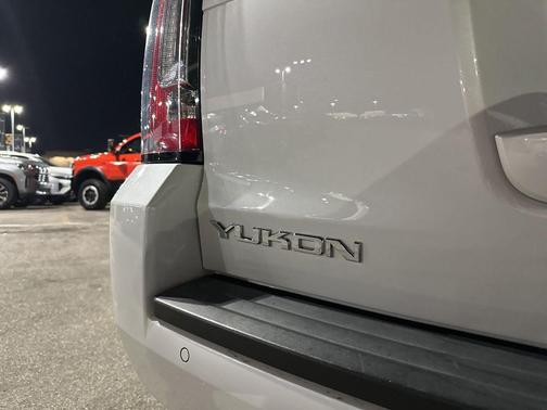 2020 GMC Yukon SLT