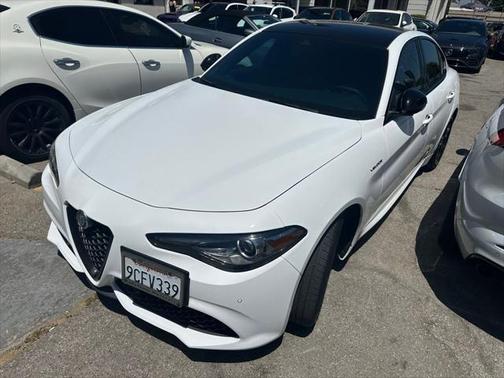2022 Alfa Romeo Giulia Ti