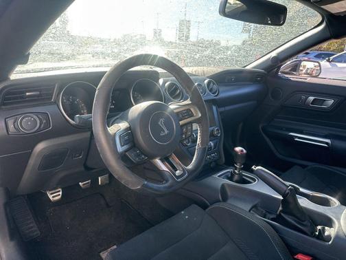 2018 Ford Shelby GT350 Base