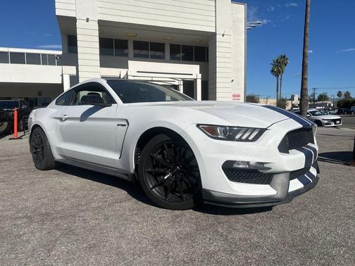 2018 Ford Shelby GT350 Base