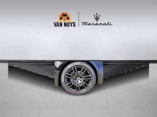 2022 Maserati Ghibli Modena