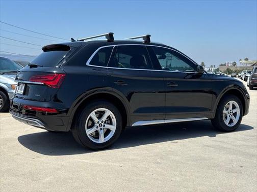 2023 Audi Q5 40 Premium
